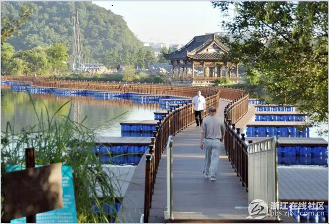 浙江杭州湘湖风景区高档浮桥