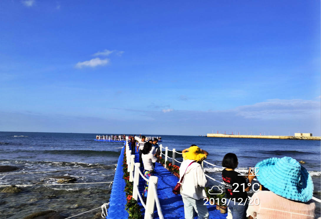 海南三亚国际花卉旅游节漂浮舞台