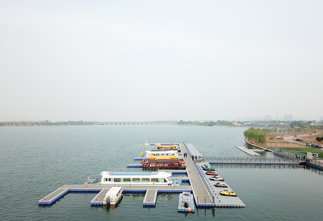 河北石家庄滹沱河大型高档观光游艇码头