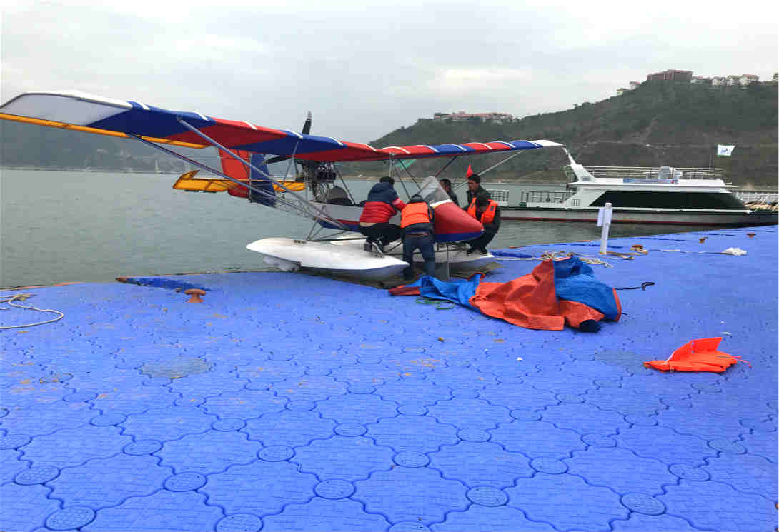 贵州罗甸水上大型漂浮机场